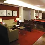 Neat Avenida Hotel 3*