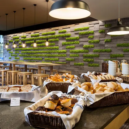 Neat Avenida Hotel Ponta Delgada