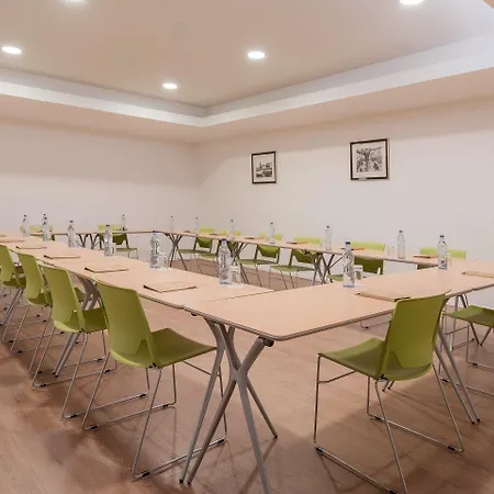 Neat Avenida Ponta Delgada