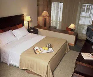 호텔 Neat Avenida 3*