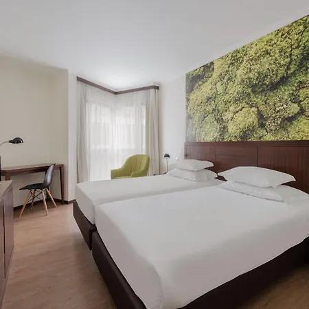 Neat Avenida Hotel Ponta Delgada (Sao Miguel)