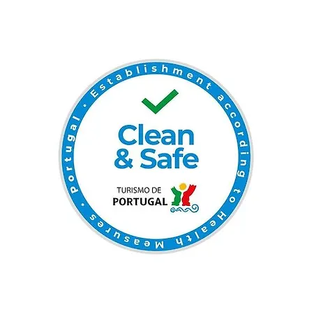 Neat Avenida 호텔 Ponta Delgada