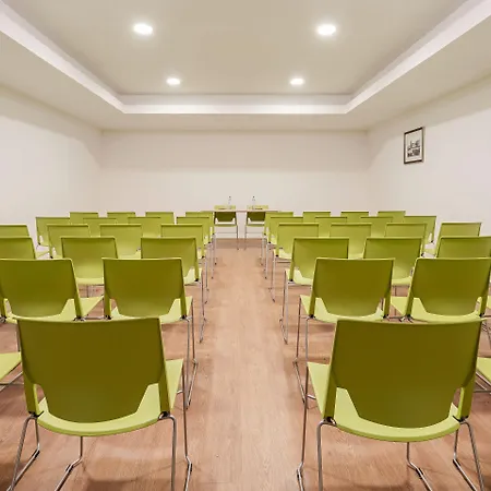 Neat Avenida Hotel Ponta Delgada