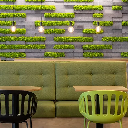Hotel Neat Avenida