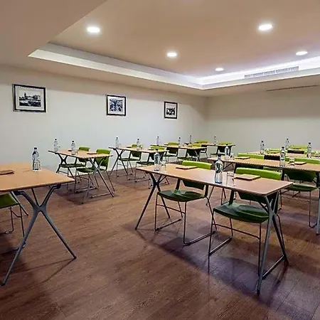 Neat Avenida 3* Ponta Delgada