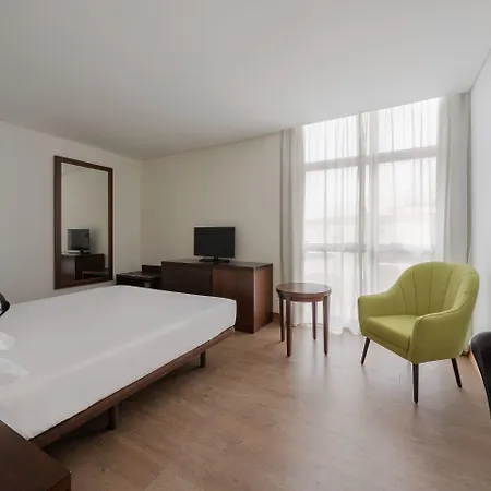 Hotel Neat Avenida Ponta Delgada (Sao Miguel)
