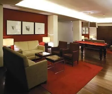Neat Avenida Hotel 3*
