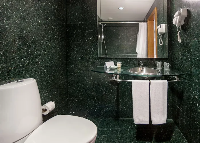 Neat Avenida 3* Ponta Delgada (Sao Miguel)