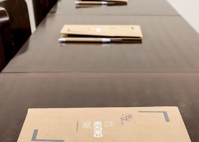 Neat Avenida 3* ポンタ・デルガダ