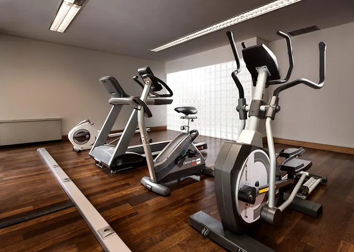 Neat Avenida 3* ポンタ・デルガダ