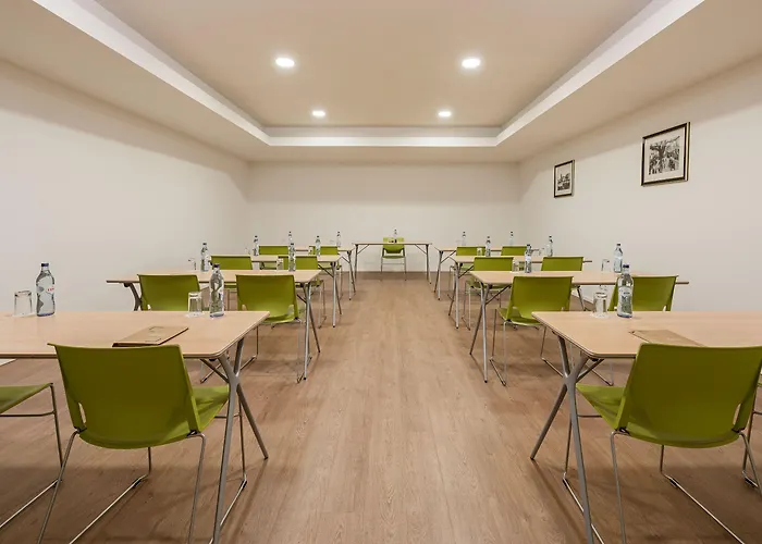 Neat Avenida Hotel Ponta Delgada